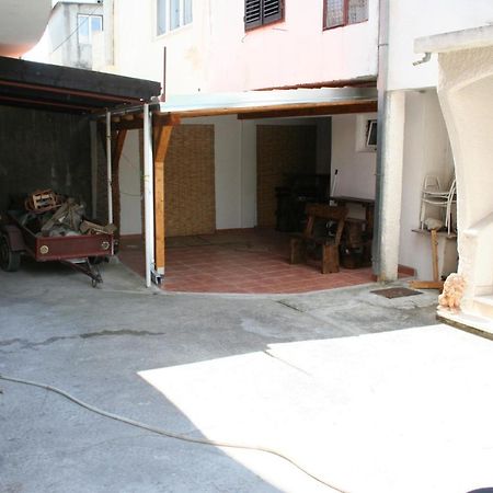 Apartments By The Sea Promajna, Makarska - 2673 Екстериор снимка