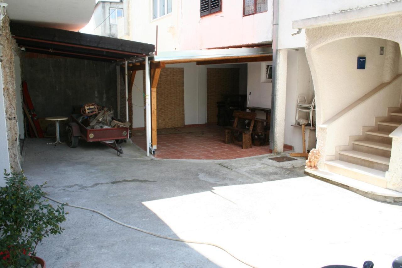 Apartments By The Sea Promajna, Makarska - 2673 Екстериор снимка