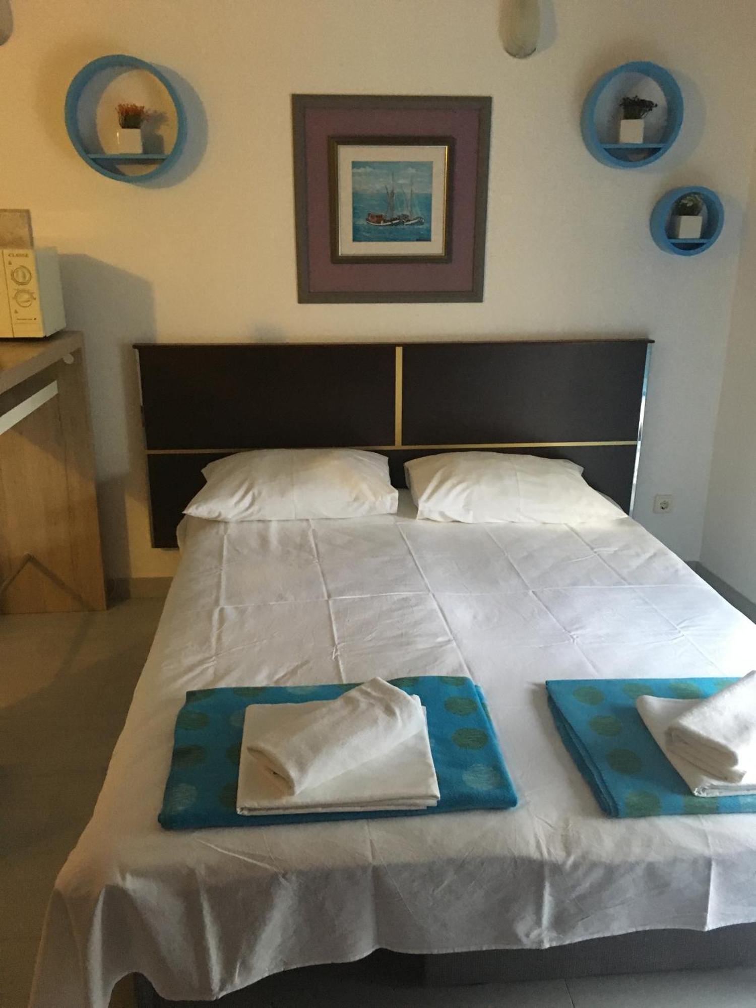 Apartments By The Sea Promajna, Makarska - 2673 Стая снимка